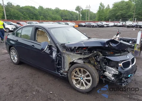 2017 BMW 320I xDrive z USA, uszkodzony, nr VIN WBA8E5G33HNU42803